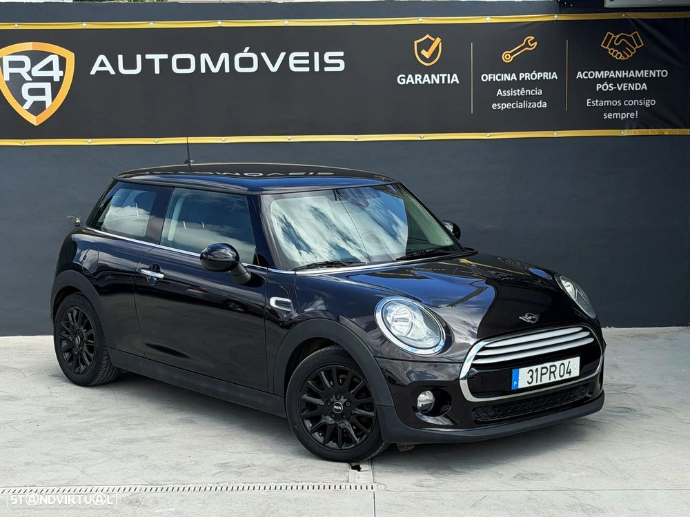 MINI 3 Portas Cooper D - 2