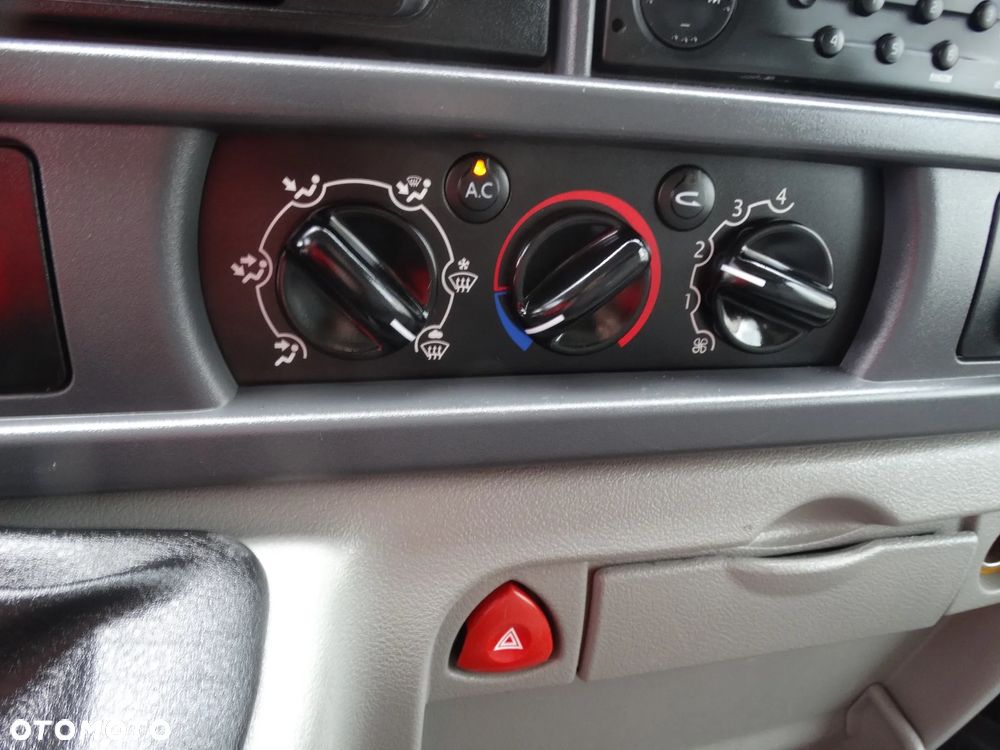 Renault Master - 17