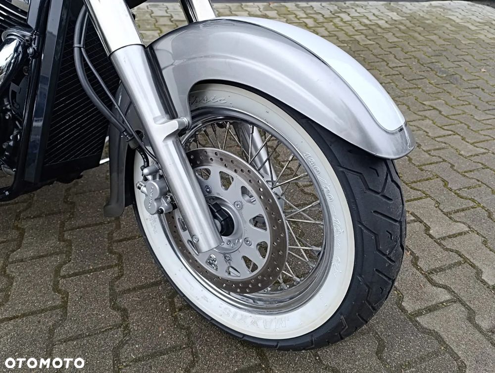 Suzuki VL 800 Volusia - 5