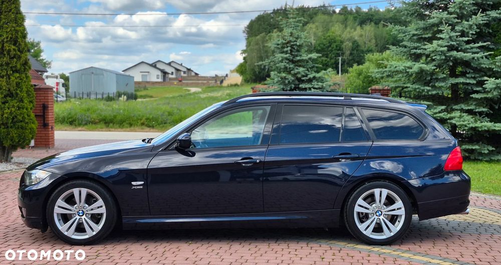 BMW Seria 3 320d xDrive - 4
