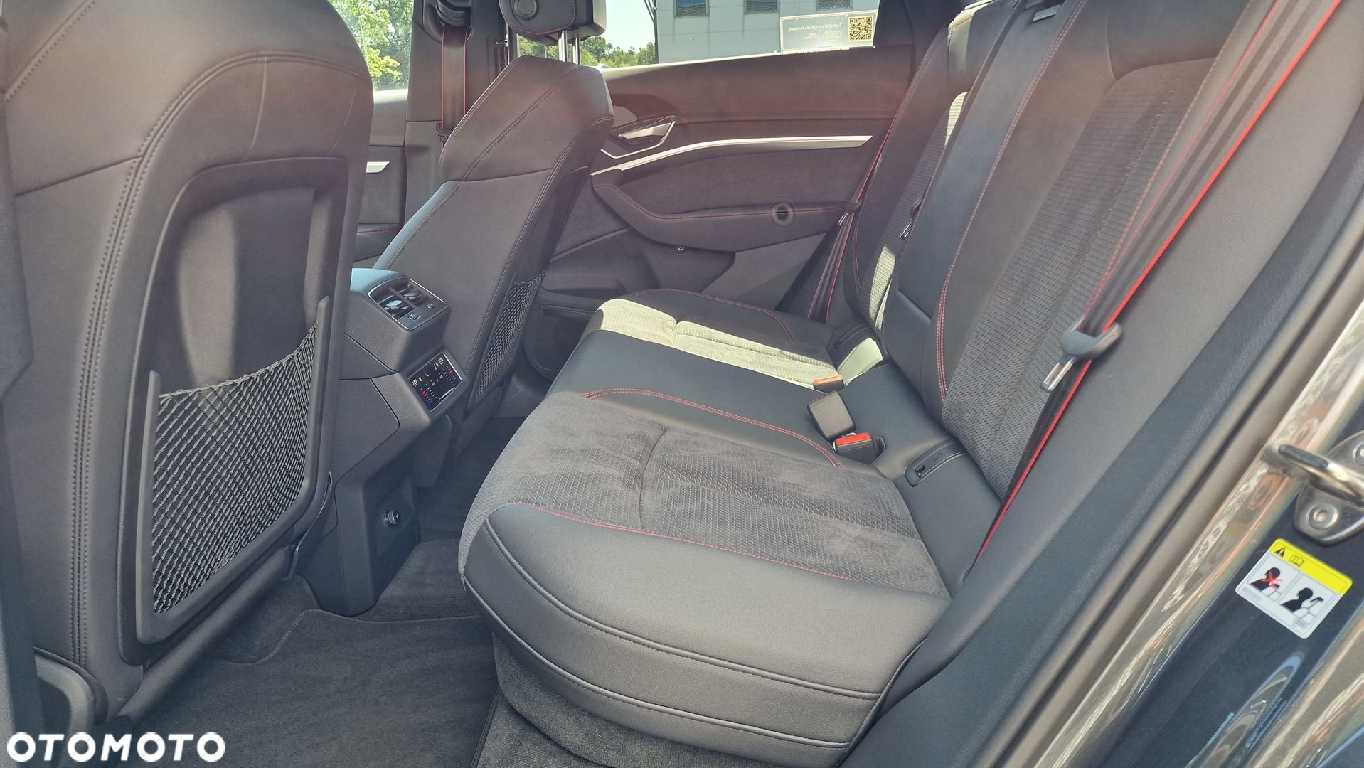 Audi Q8 - 11