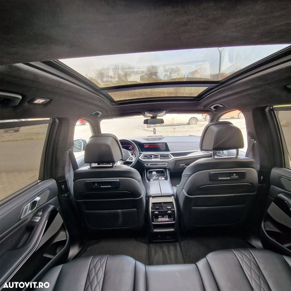 BMW X7 - 13