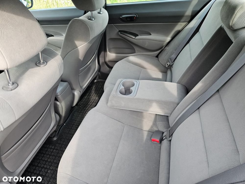 Honda Civic 1.8 Comfort - 16