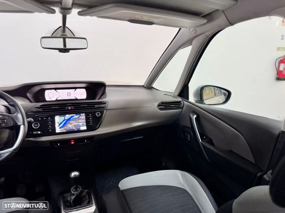 Citroën C4 Grand Picasso 1.6 e-HDi Intensive - 23