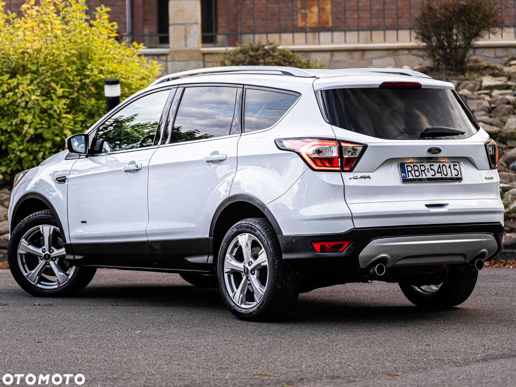 Ford Kuga 1.5 EcoBoost 4x4 Titanium - 18