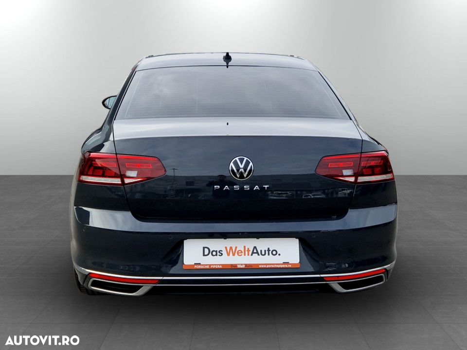 Volkswagen Passat 2.0 TDI DSG Highline - 8