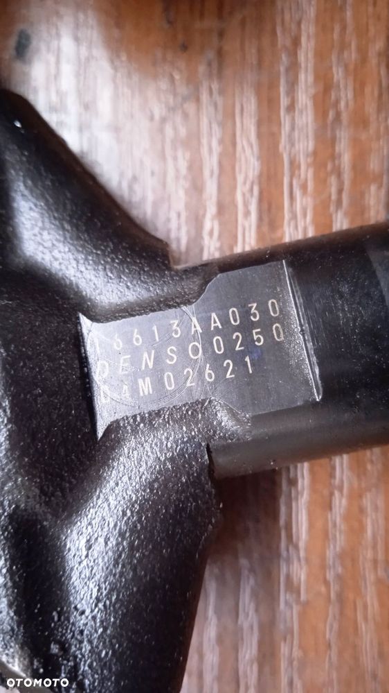 Wtryski wtryskiwacze Subaru Forester III 2.0 D 16613AA030 - 2