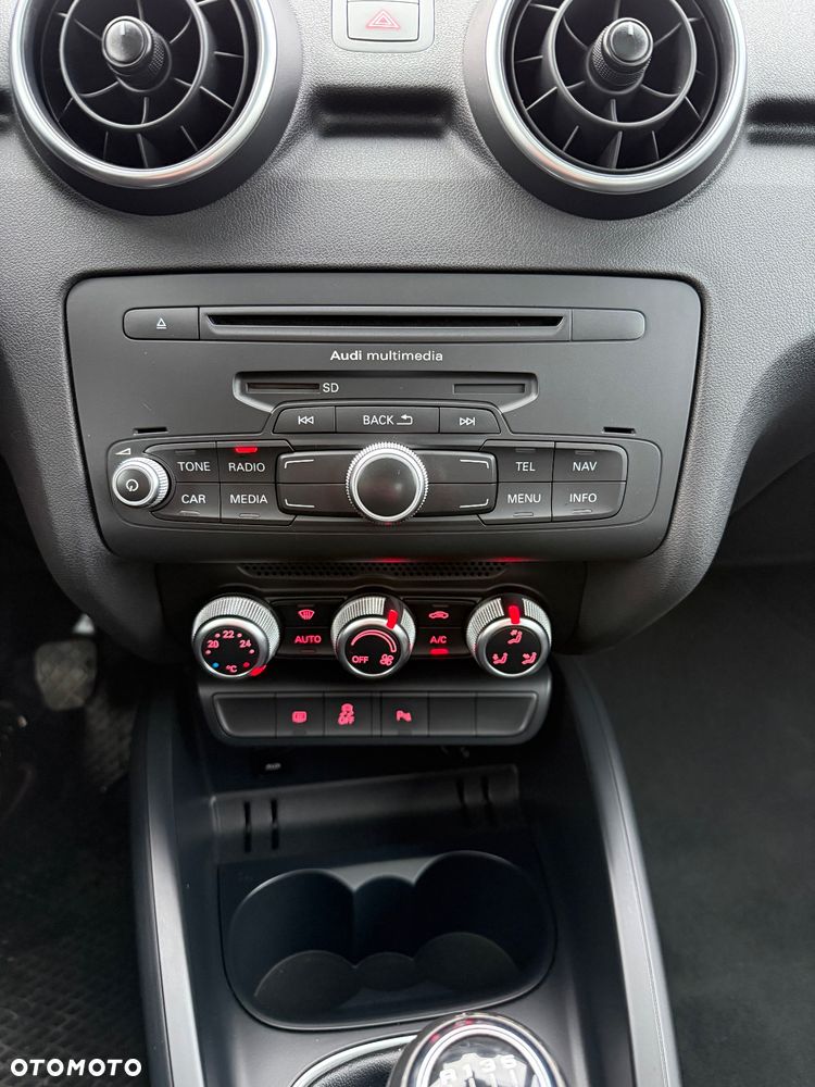 Audi A1 Sportback 1.6 TDI S line edition - 28