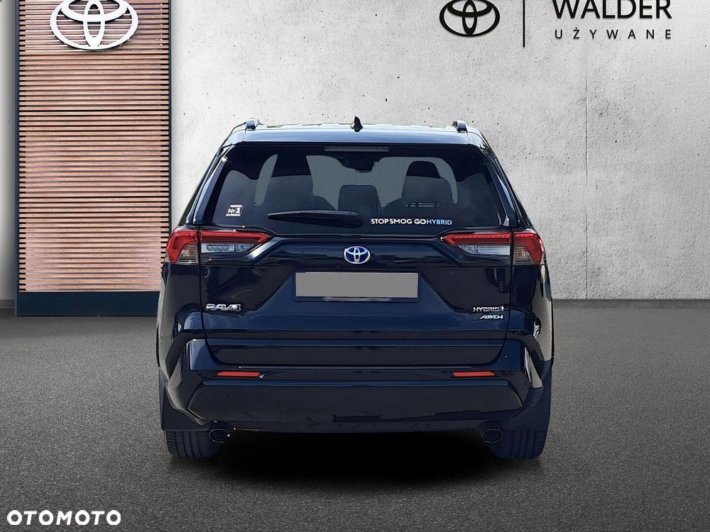 Toyota RAV4 - 5