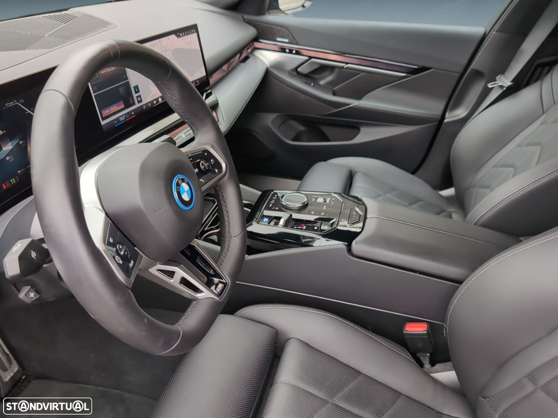 BMW i5 eDrive40 Pack Desportivo M - 11