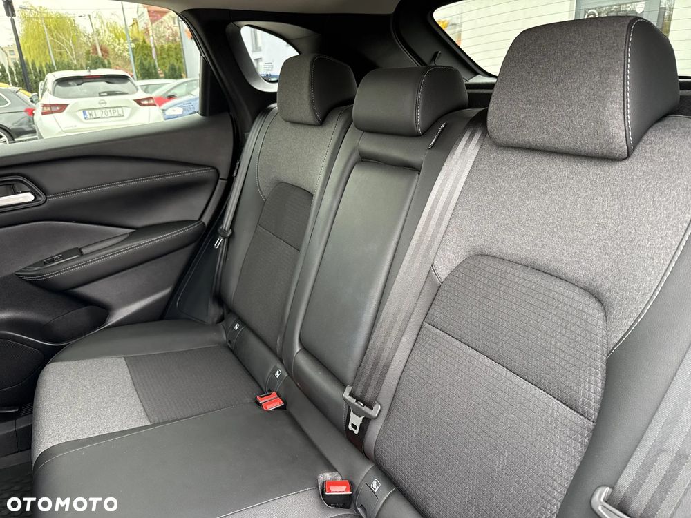 Nissan Qashqai 1.3 DIG-T MHEV N-Connecta Xtronic - 16