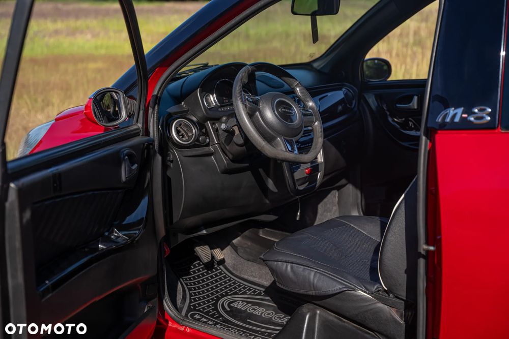 Microcar M.GO - 8