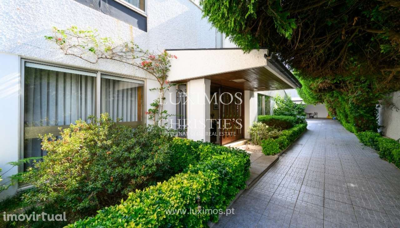 Moradia V3 com jardim à venda no Bonfim no Porto - Grande imagem: 3/23