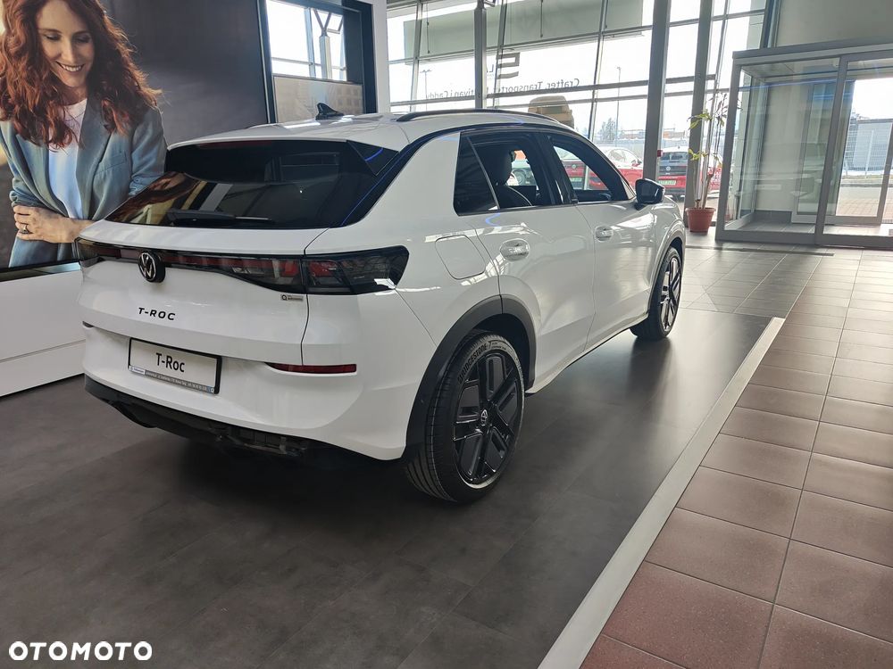 Volkswagen T-Roc 1.5 eTSI R-Line DSG - 4