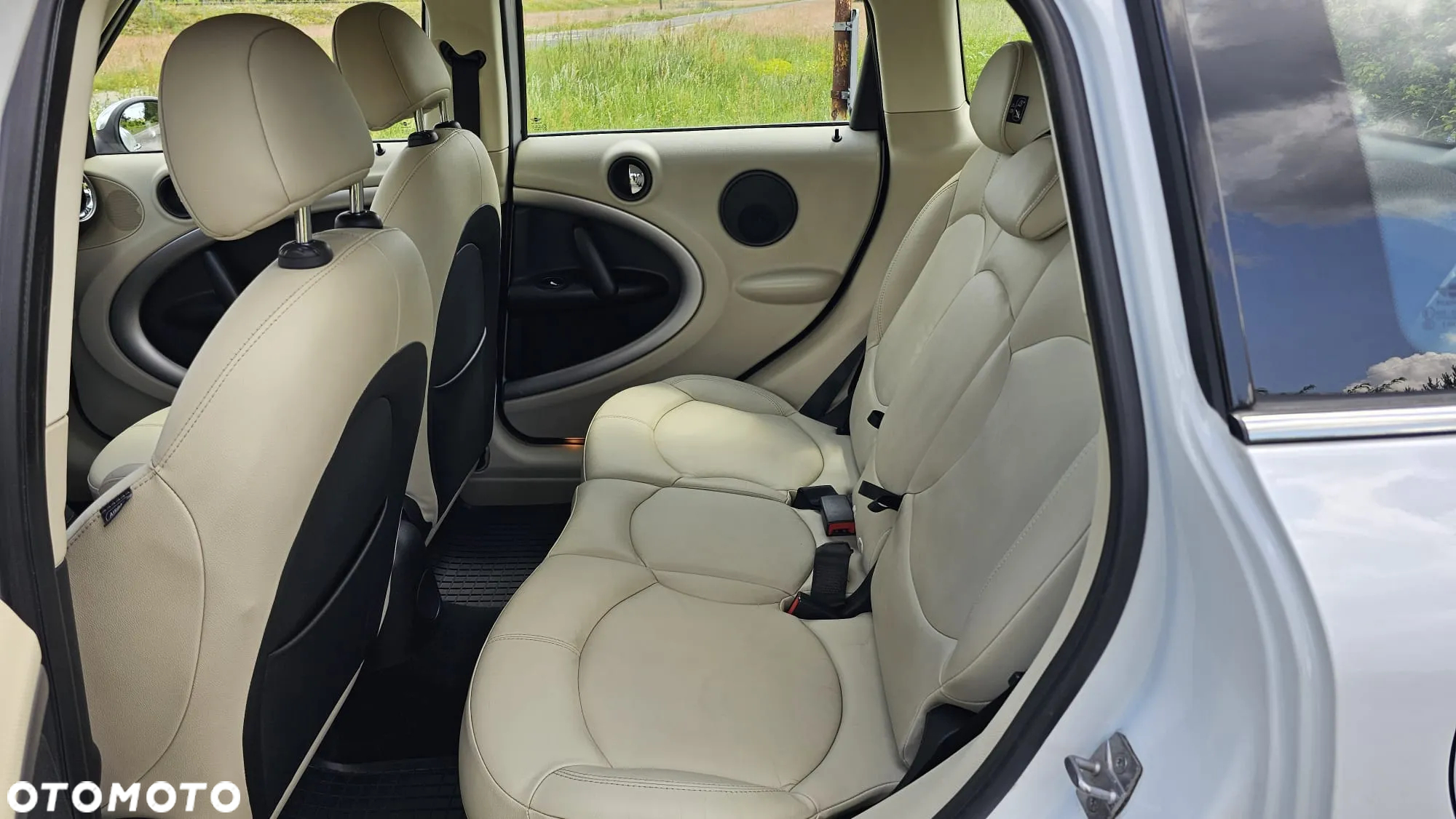 MINI Countryman - 16