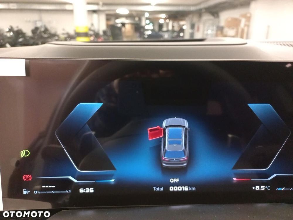 BMW X7 - 16