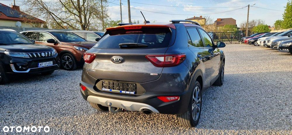 Kia Stonic - 11