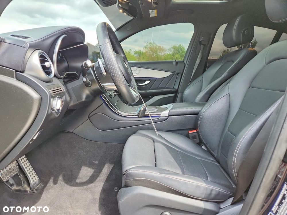 Mercedes-Benz GLC - 7