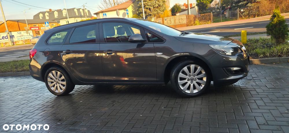 Opel Astra 1.7 CDTI DPF ecoFLEX TourerStart/Stop 105g Edition - 4