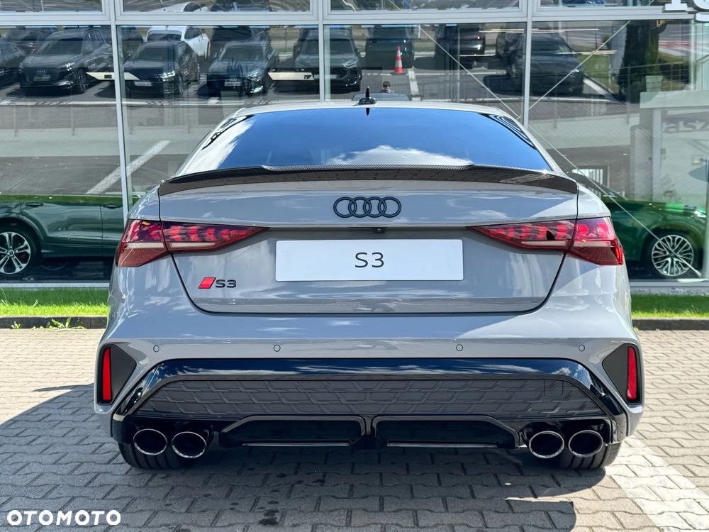 Audi S3 Limousine - 8