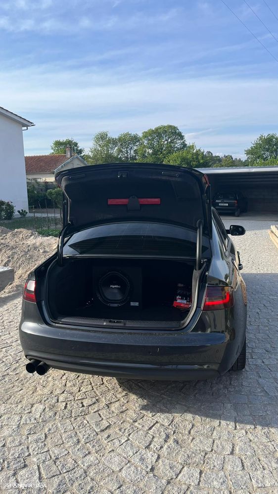 Audi A4 2.0 TDI multitronic Advance - 10