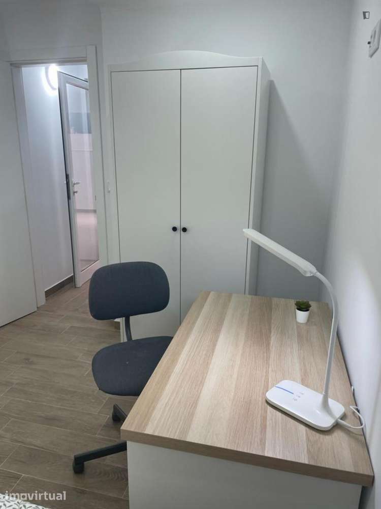 Quarto - localizado em Parque das Nações Lisbon - Grande imagem: 3/19