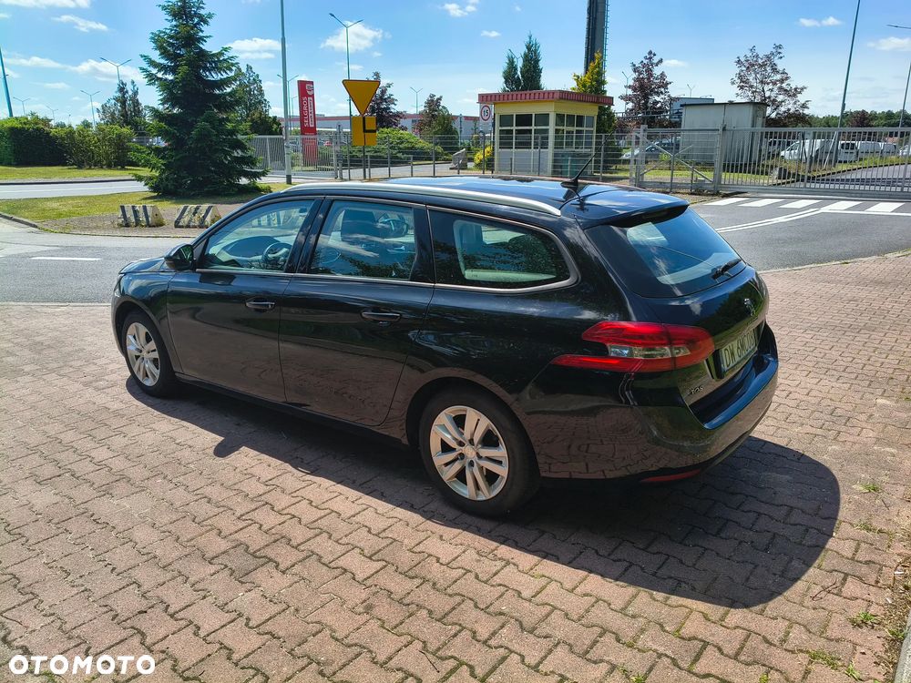 Peugeot 308 1.5 BlueHDi Active S&S EAT8 - 3