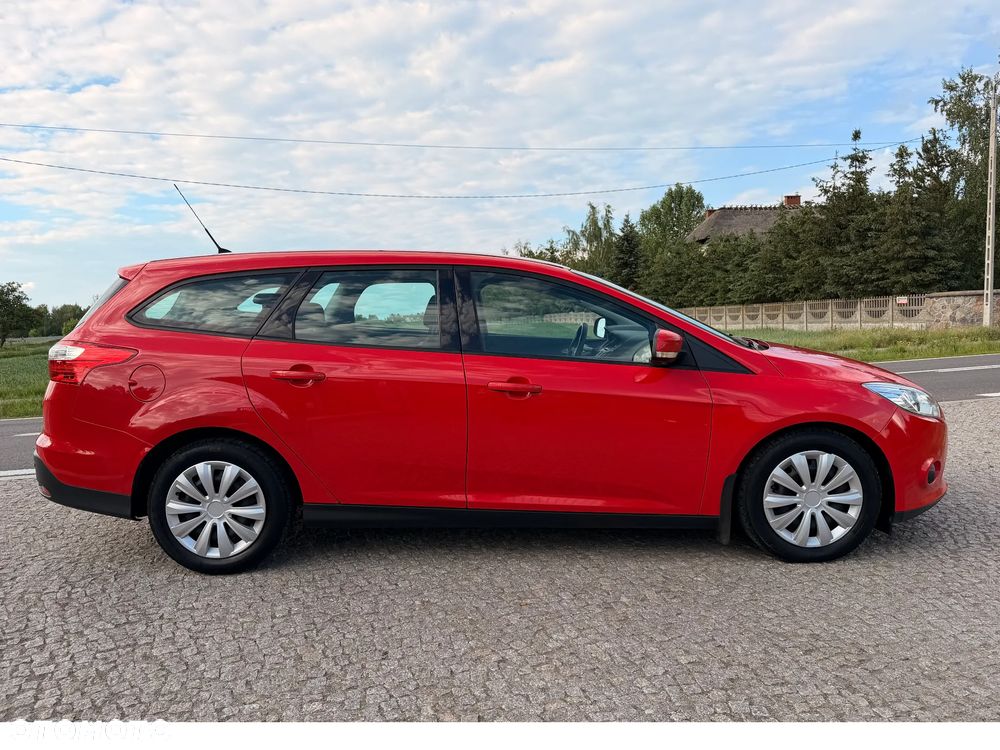 Ford Focus 1.6 TDCi Ambiente - 3