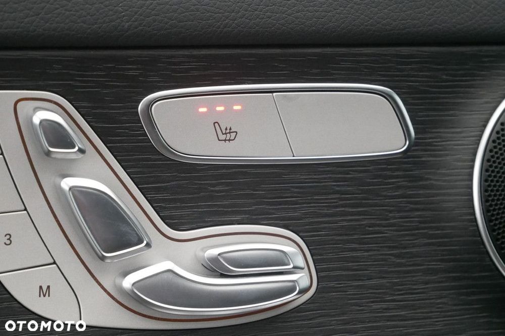 Mercedes-Benz GLC - 35