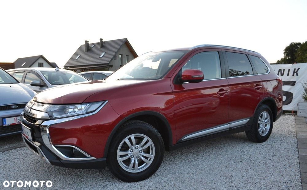 Mitsubishi Outlander 2.0 Intense + 2WD - 14
