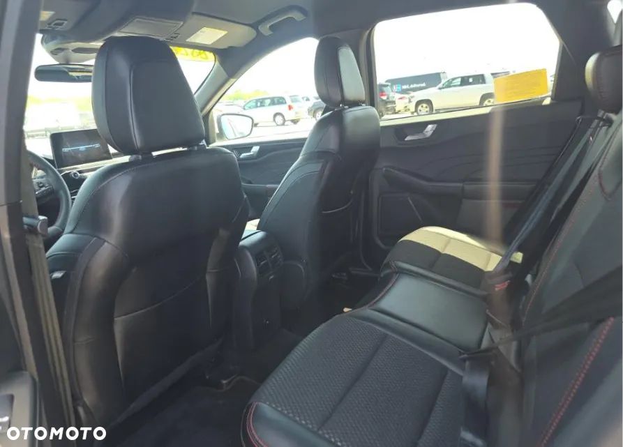 Ford Kuga 2.5 Duratec FHEV 4x4 ST-LINE - 10