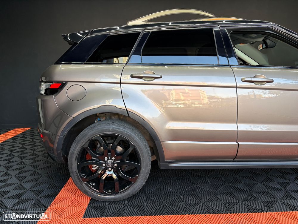 Land Rover Range Rover Evoque 2.2 TD4 Prestige Auto - 24