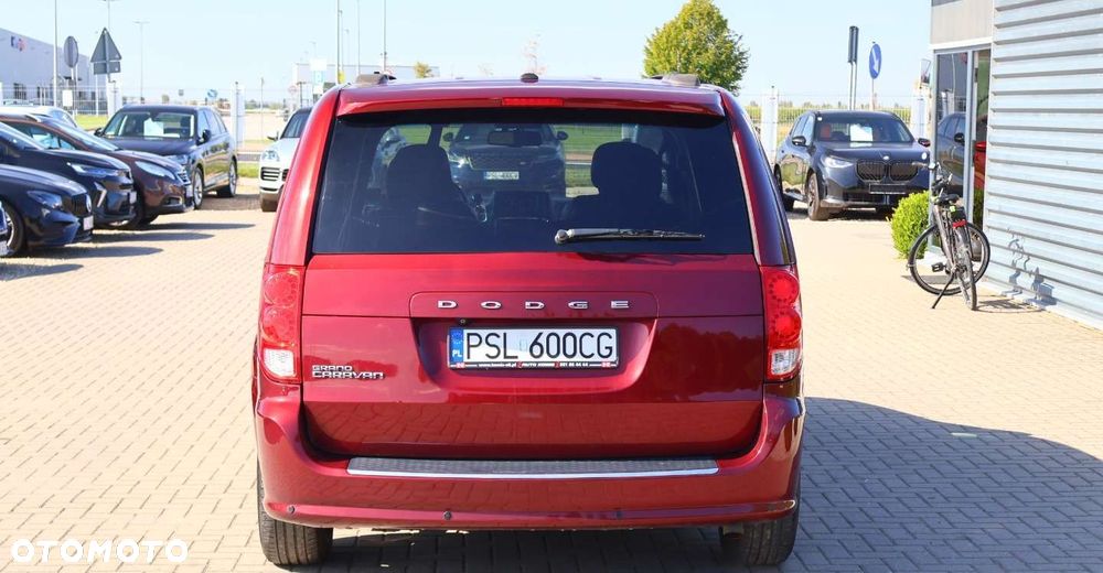 Dodge Grand Caravan - 7