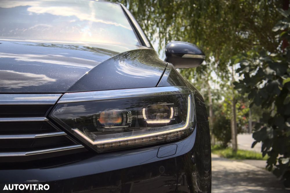 Volkswagen Passat - 8