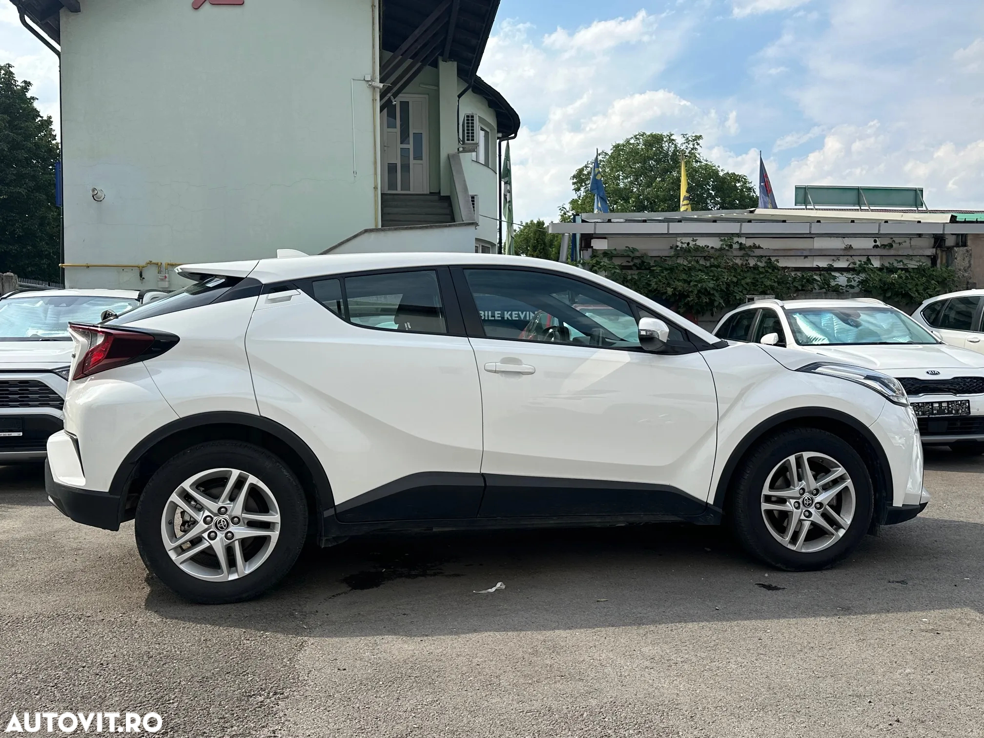 Toyota C-HR 1.8 Hybrid Business Edition - 19