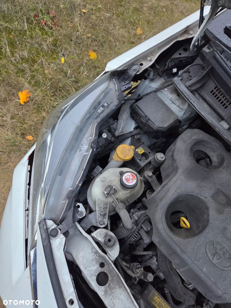 Toyota Yaris 1.4 D-4D Active - 10