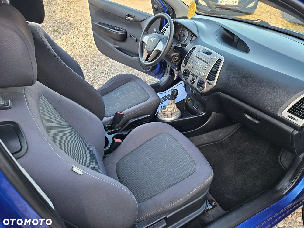 Hyundai i20 - 10