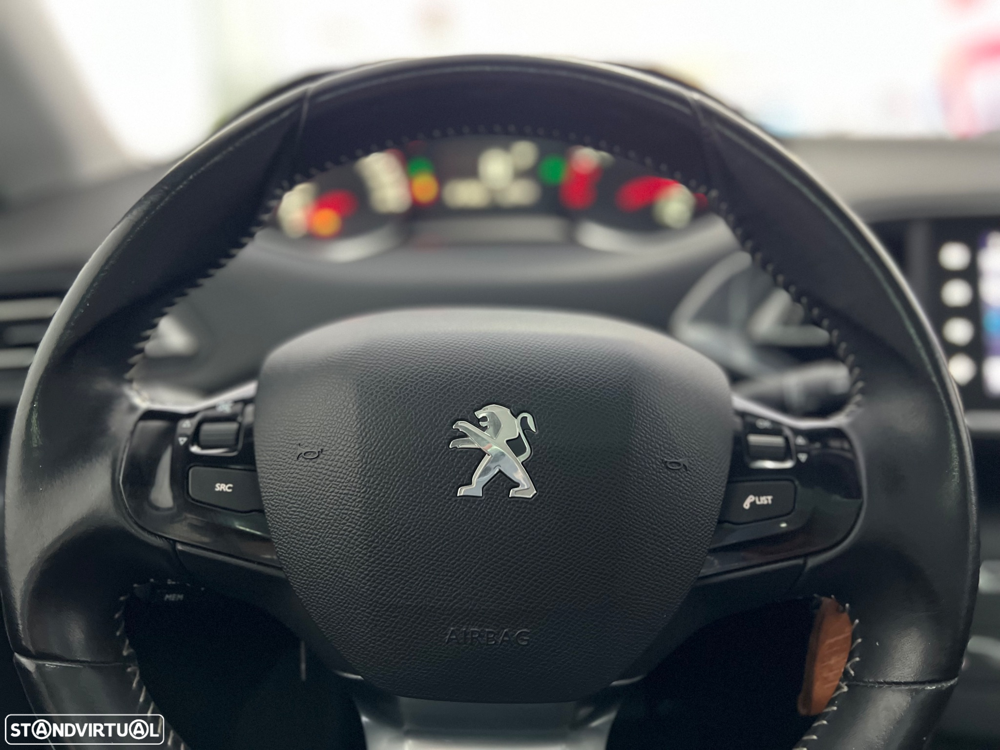 Peugeot 308 SW BlueHDi 120 EAT6 Stop & Start Active - 19
