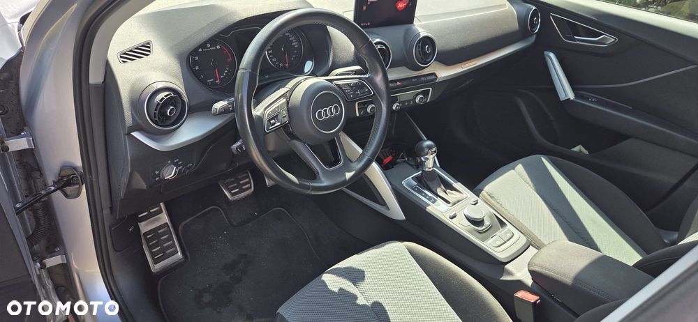Audi Q2 35 TFSI Advanced S tronic - 9