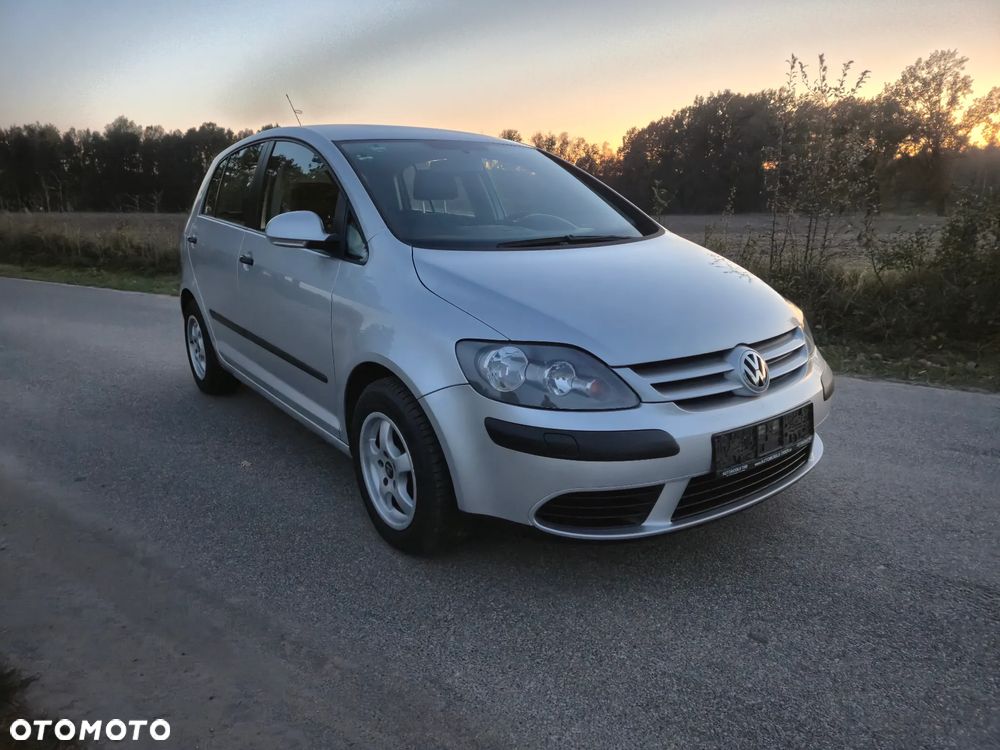 Volkswagen Golf Plus - 27