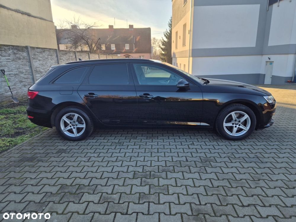 Audi A4 Avant g-tron 2.0 TFSI - 11