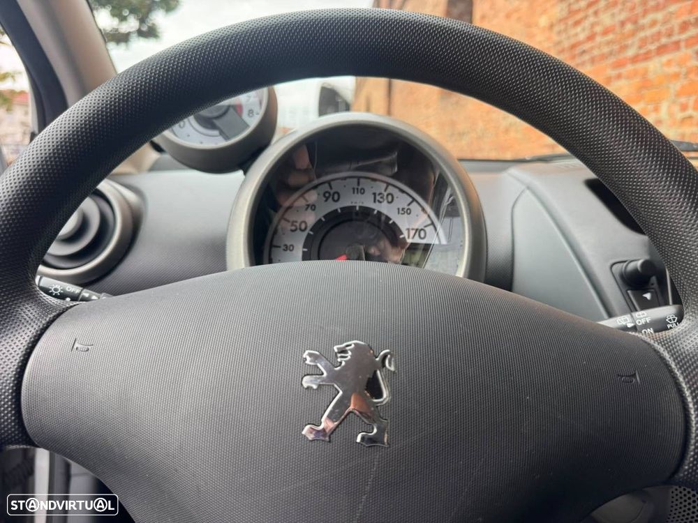 Peugeot 107 1.0 Urban 2 Tronic - 6