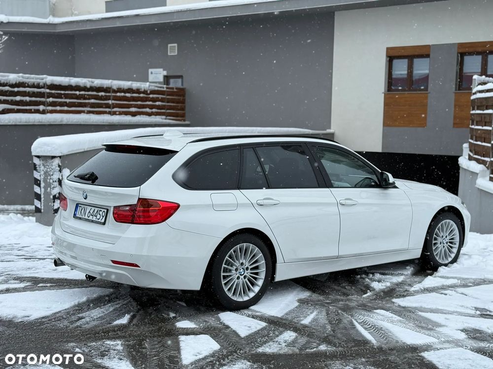 BMW Seria 3 320d xDrive Sport Line - 5