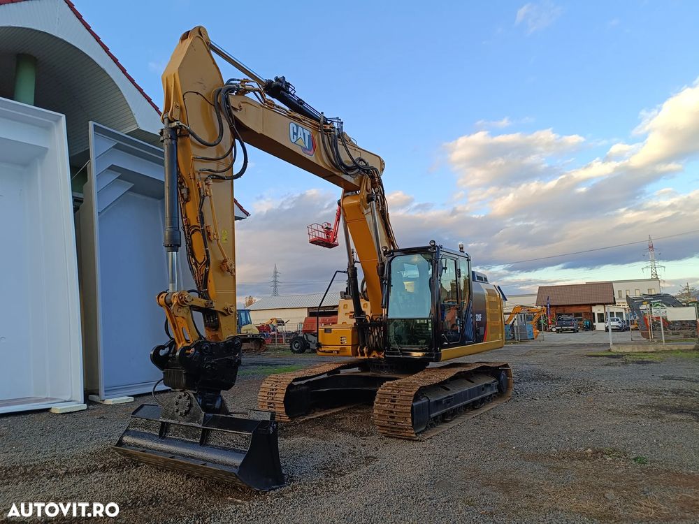 Caterpillar 320FL - 4