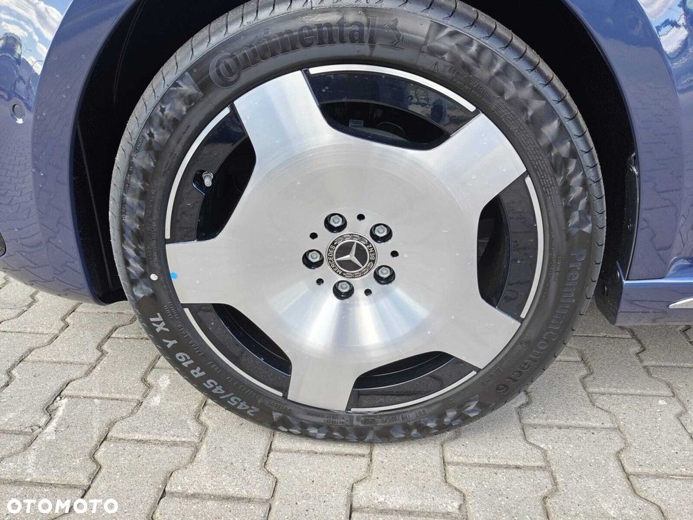 Mercedes-Benz Klasa V - 33