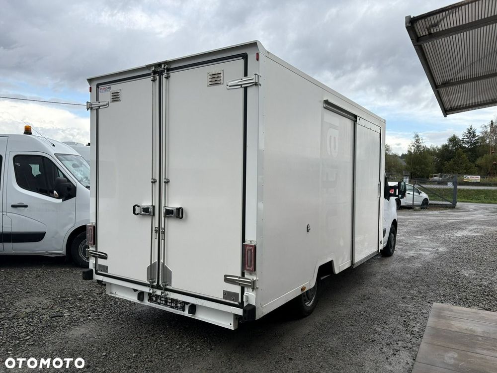 Renault Master - 3