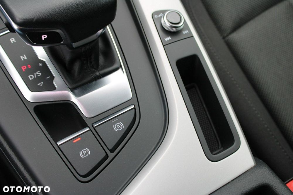 Audi A4 Avant - 32