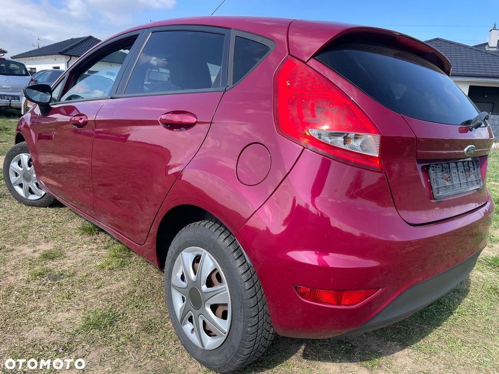 Ford Fiesta - 4