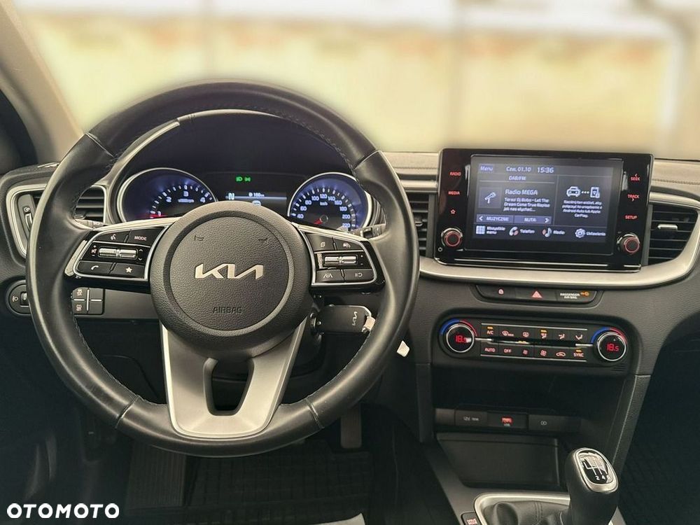 Kia Ceed - 7