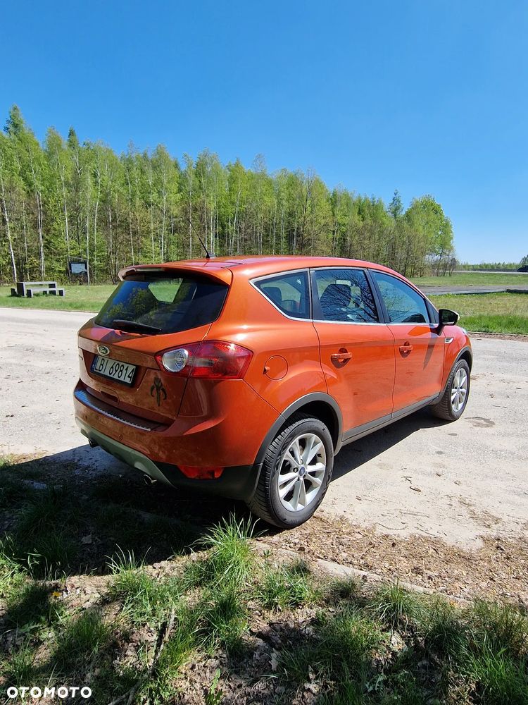 Ford Kuga 2.0 TDCi 4x4 Titanium - 14